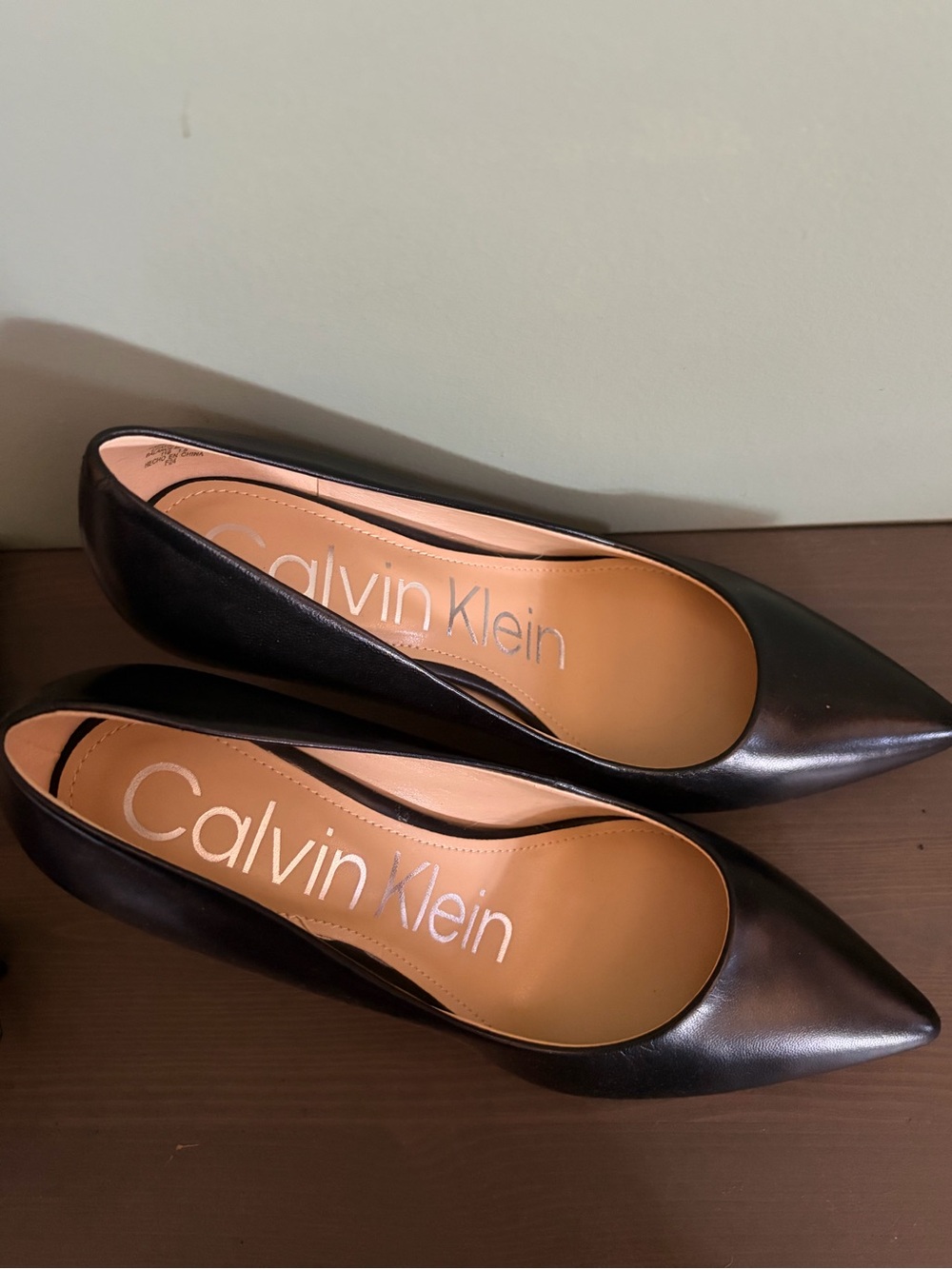Calvin Klein Black Leather Pointed-Toe Pumps